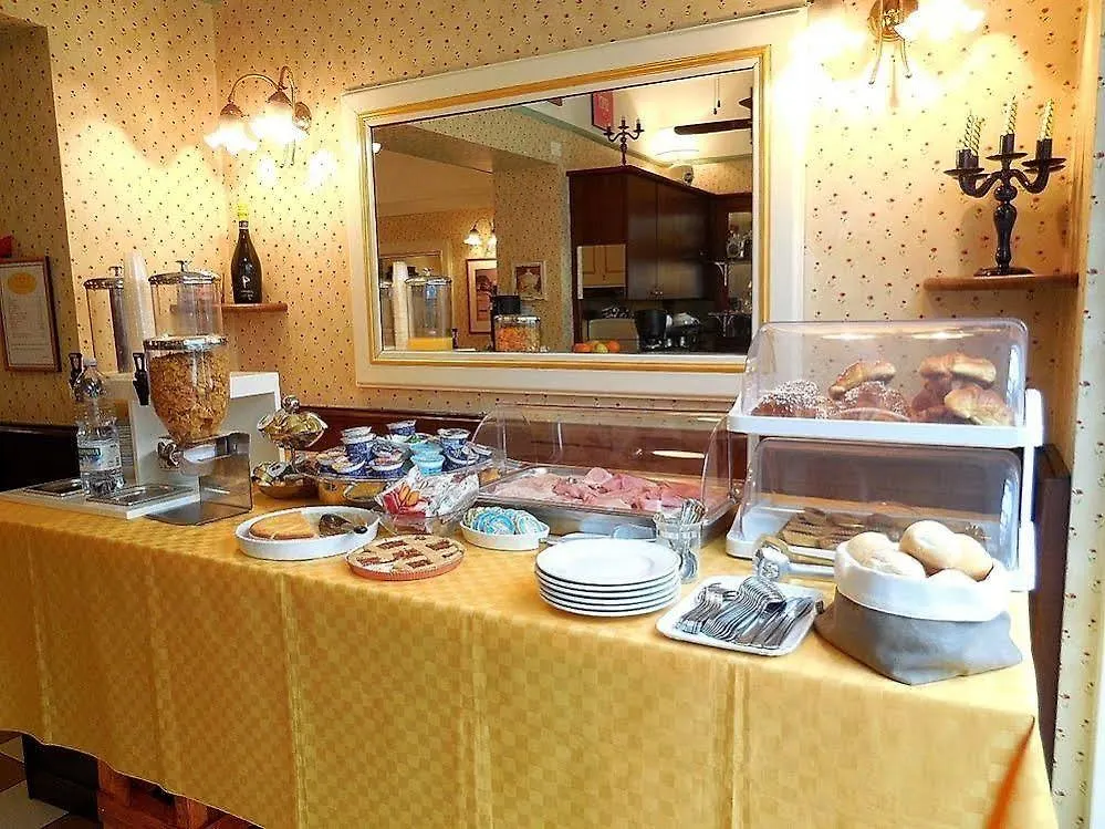 Hotel Charly Milán 3*,  Italia